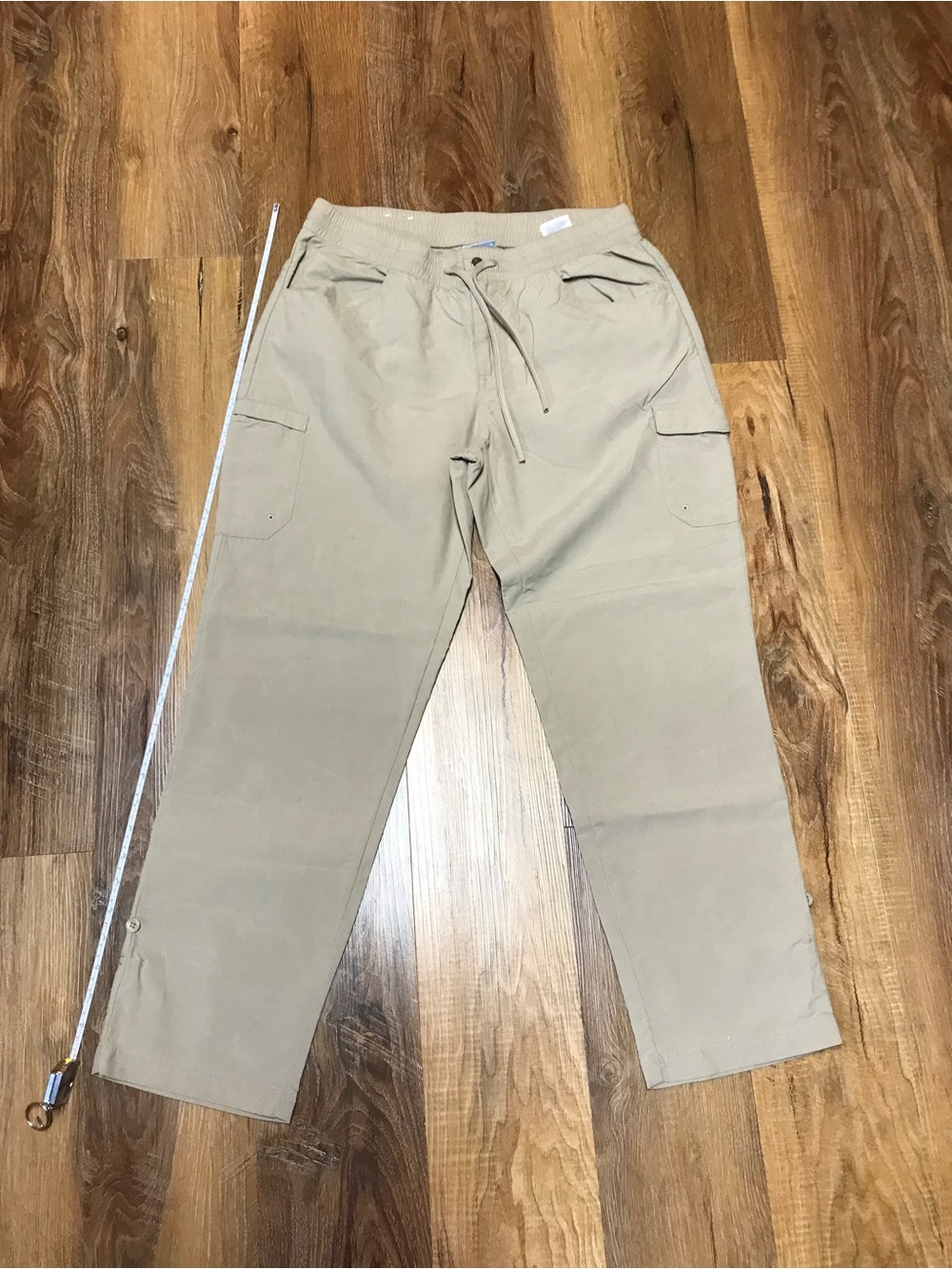 Women’s Columbia Casual Drawstring Cargo Pants in Khaki - Size M